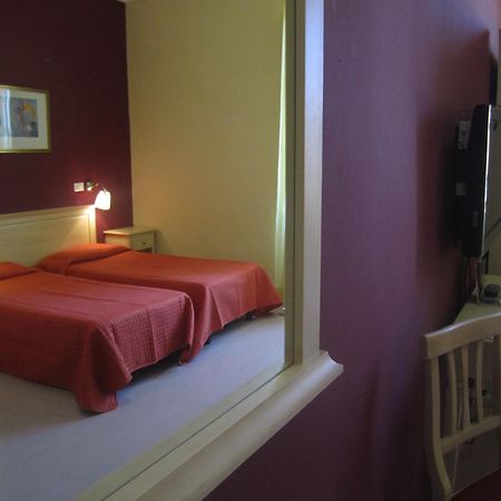 Hotel Genzianella Флоренция Экстерьер фото