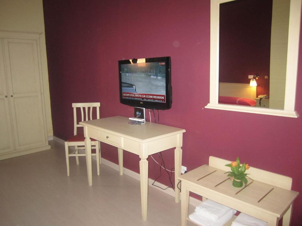 Hotel Genzianella Флоренция Номер фото