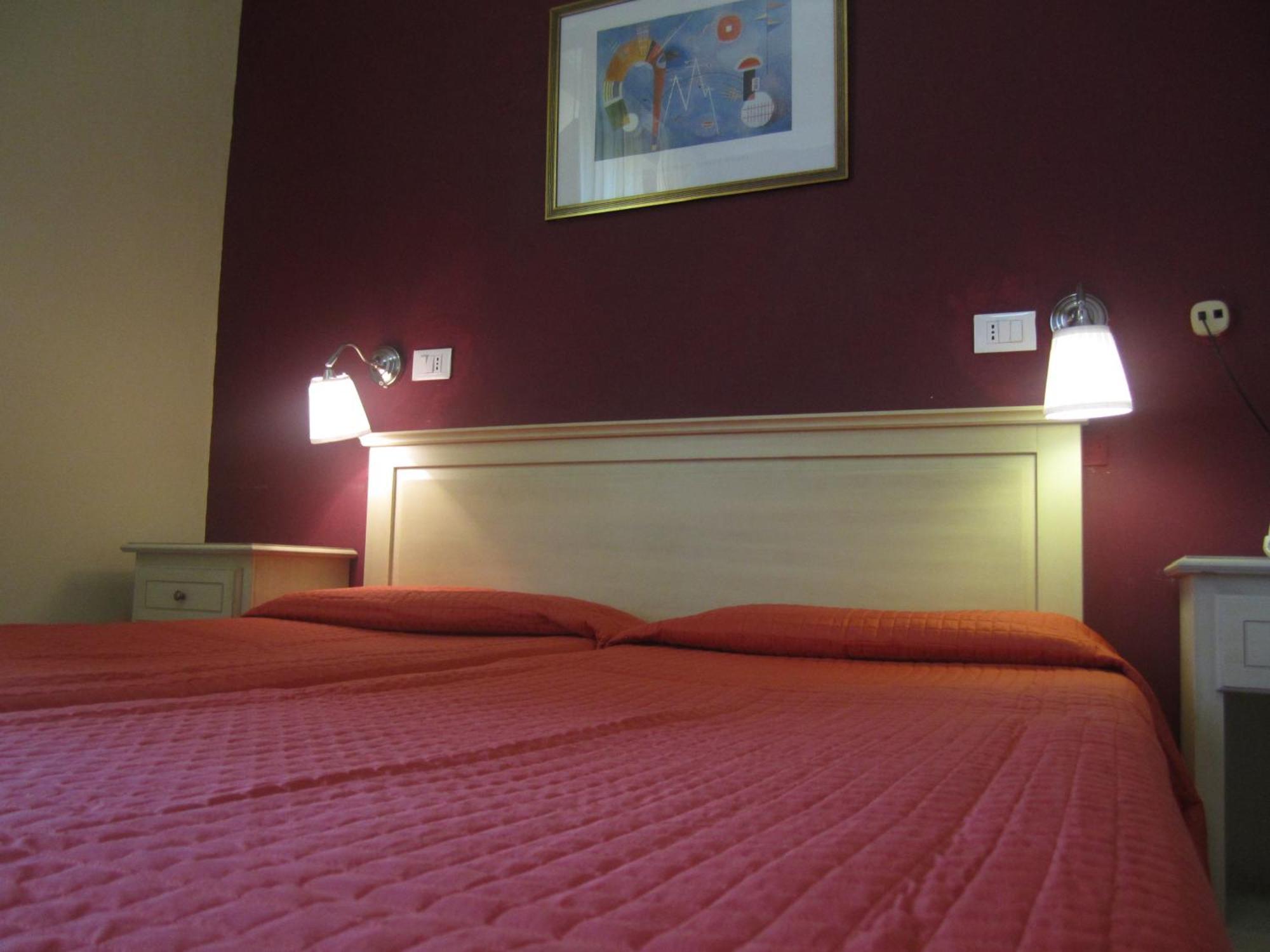 Hotel Genzianella Флоренция Экстерьер фото